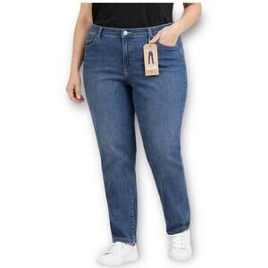 NWT Charter Club Women’s Classic Straight Leg Jeans Antique Indigo Size 16